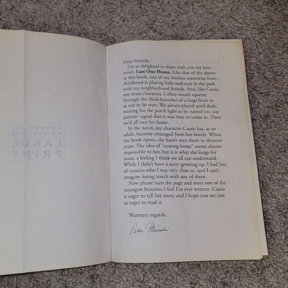 Last One Home A Novel In Large Print Softcover Book by Debbie Macomber - Picture 9 of 14